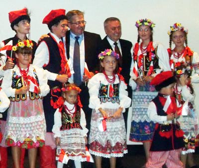 Бронислав Коморовский среди крымских поляков
